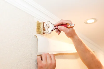 Pose de papier peint à Rully — revêtements muraux et toiles de verre